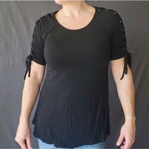 Neesha Short Sleeve Top, M